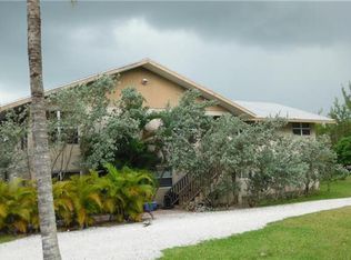 860 Wilder Rd, Big Pine Key, FL 33043