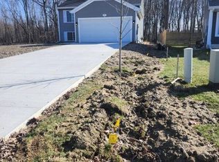 117 Mayfield Dr, Michigan City, IN 46360