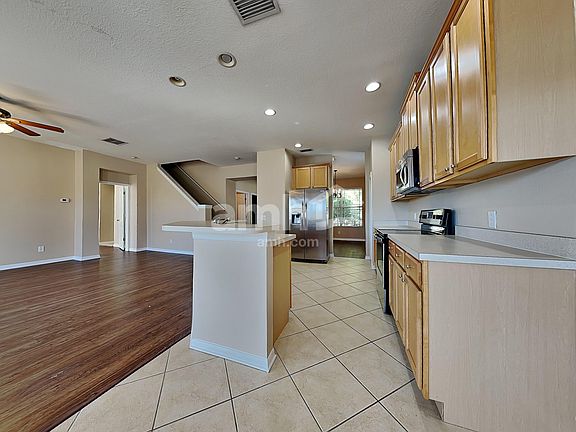 4th image of 8354 Moccasin Trail Dr