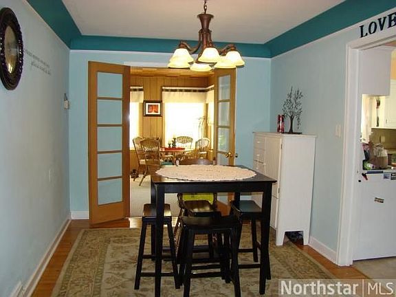 3rd image of 1596 Edgerton St