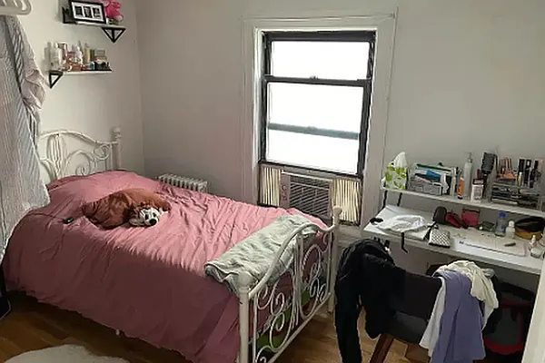 Rented by Nooklyn NYC LLC | media 4