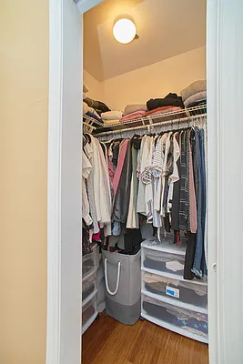 Rented by REAL New York | media 11