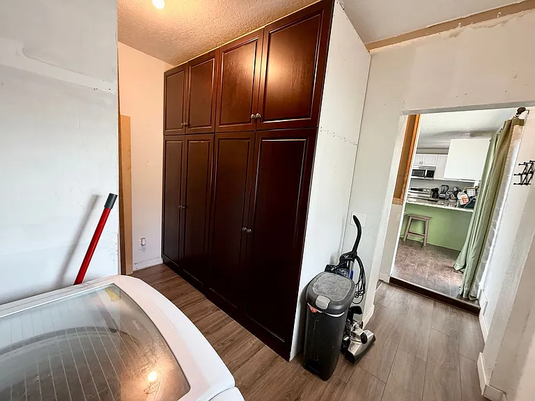 1159 N 250 E — Photo 23