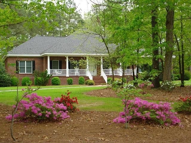 1st image of 812 S Creek Dr