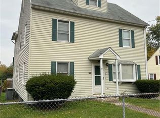 9 Omo St, Middletown, CT 06457