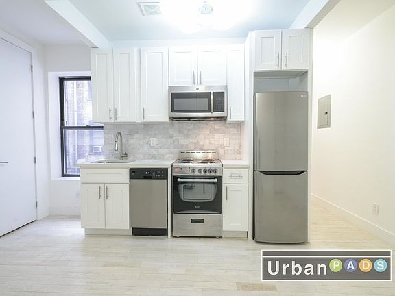 4th image of 1236 Pacific St APT 5A