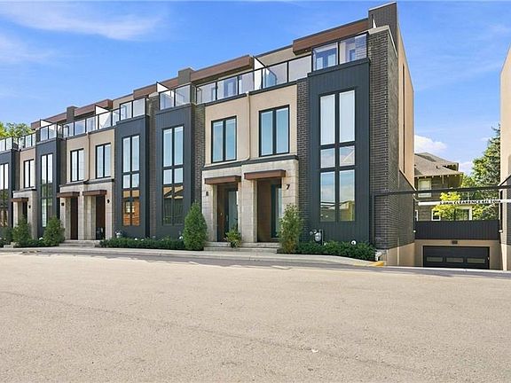 4th image of 1397 York Rd #7