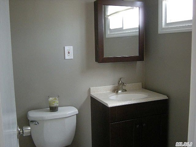 2nd image of 35 Quail Run