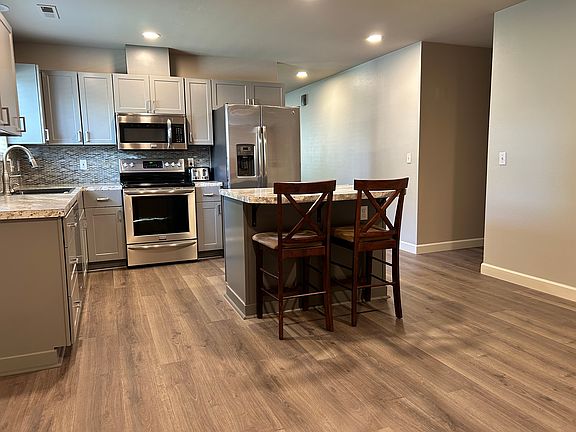 4th image of 2321 Osprey Ln