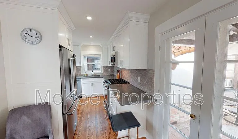 416 G Ave — Photo 4