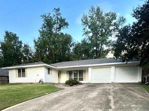 206 Fendler Pkwy, Pineville, LA 71360