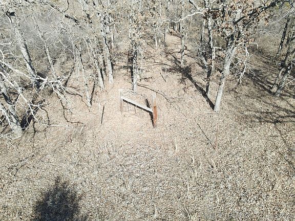5th image of 39355 W Highway 33 St