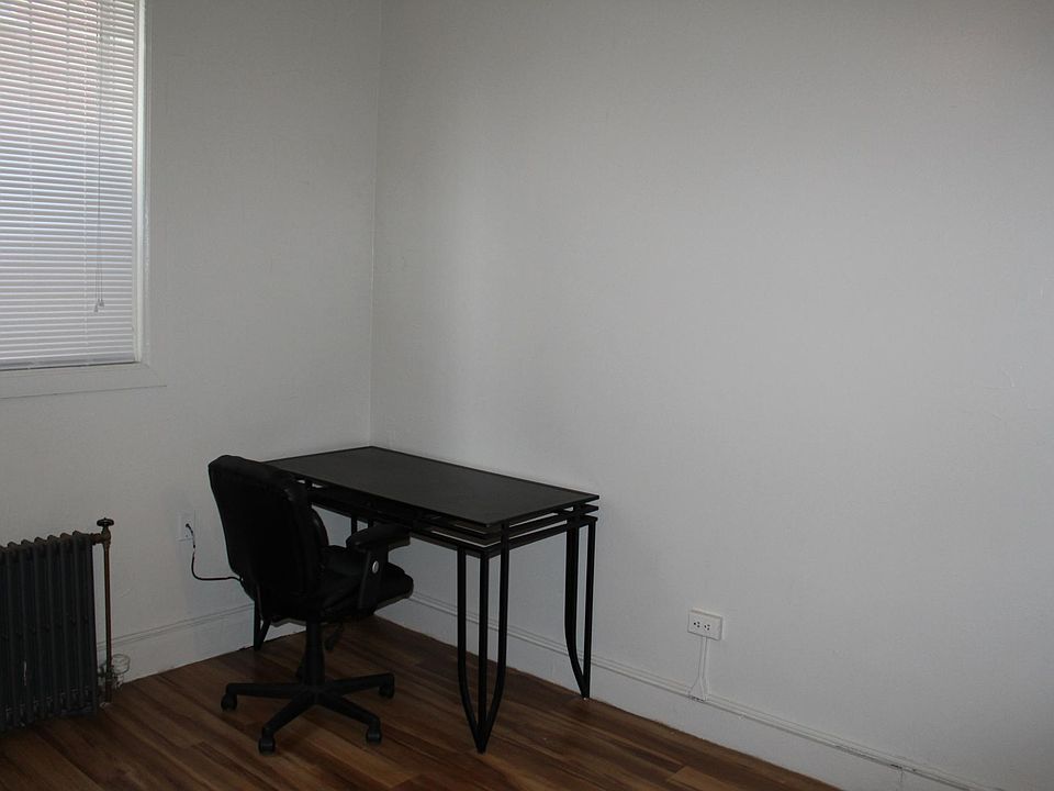 Building Photo 5