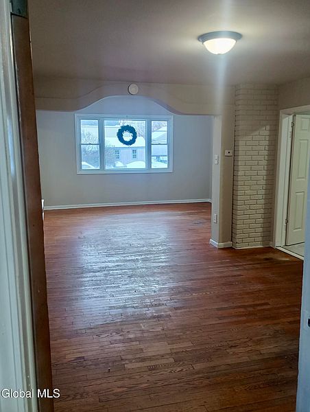 3rd image of 321 N 4th Avenue