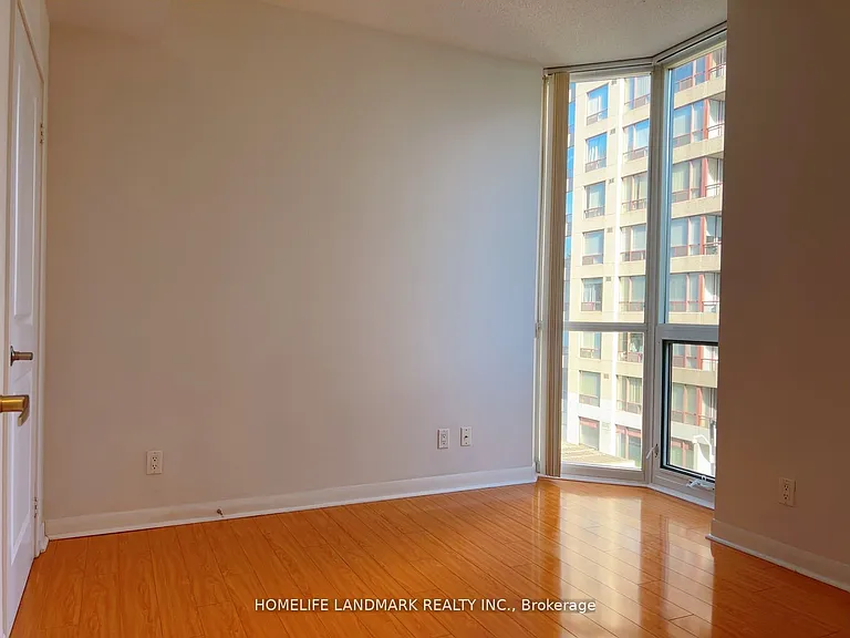 5791 Yonge St #308 — Photo 4