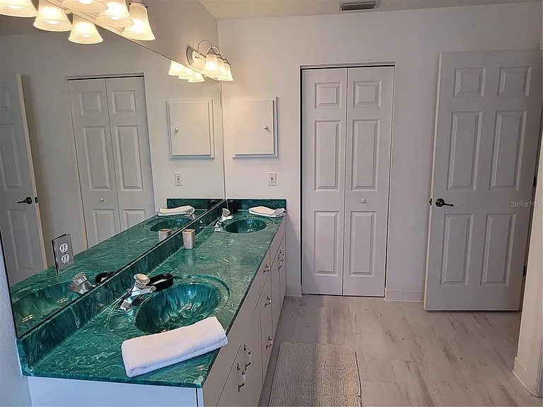80 Mariner Ln — Photo 21