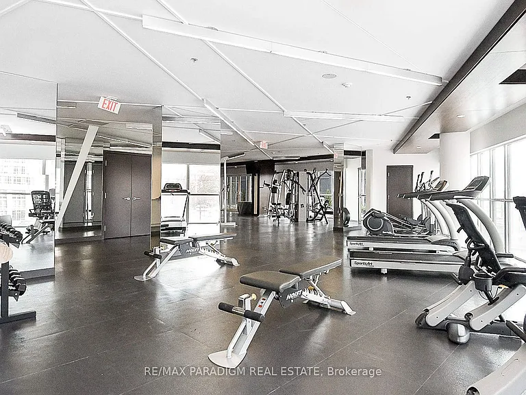 352 Front St W #701 — Photo 16