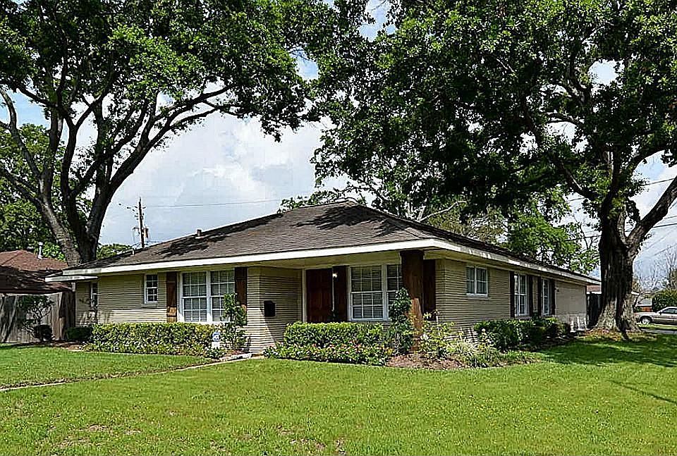 great curb appeal