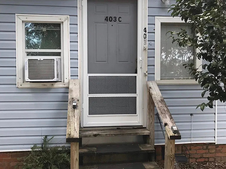 403 W Sunset Ave #C — Photo 1