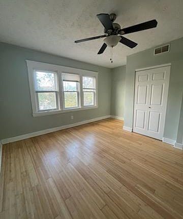 3rd image of 4102 Eastern Ave APT 3
