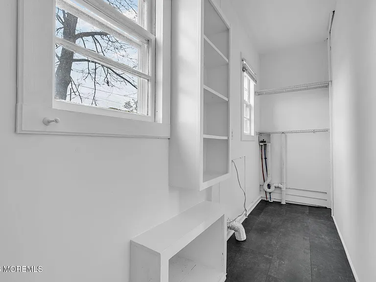 805 6th Ave #1 — Photo 20