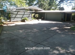 2525 W 23rd Ave, Eugene, OR