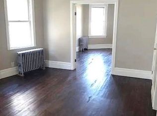 126 S Oraton Pkwy #2R, East Orange, NJ 07018