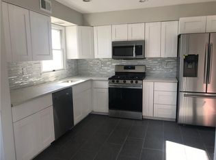 6 Erickson Ave, Helmetta, NJ 08828