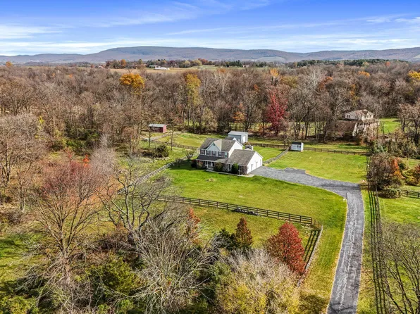 12905 Little Antietam Rd, Hagerstown, MD 21742
