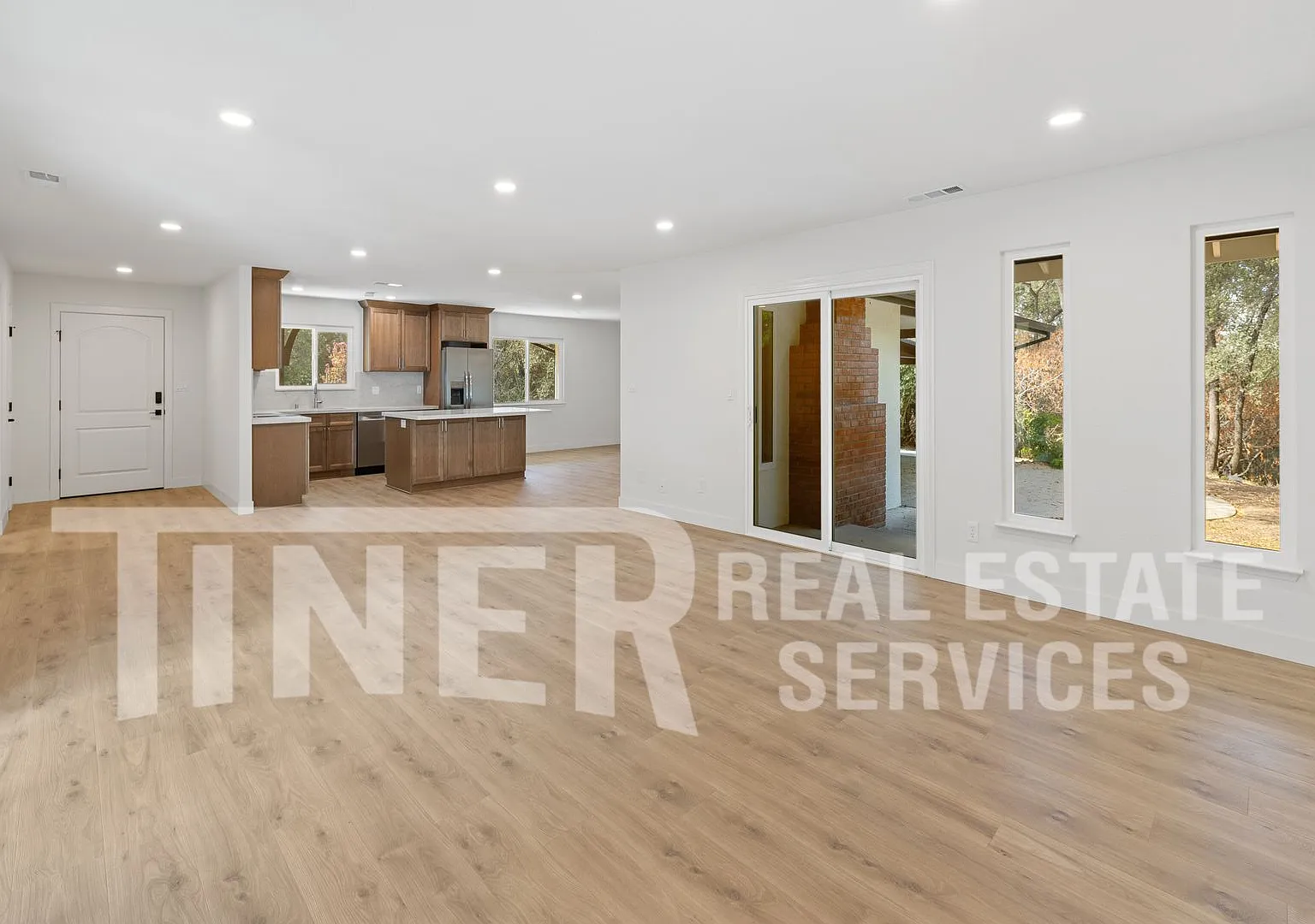 8683 King Rd - Tier 1 - Remodeled Home in Country Setting — Photo 2