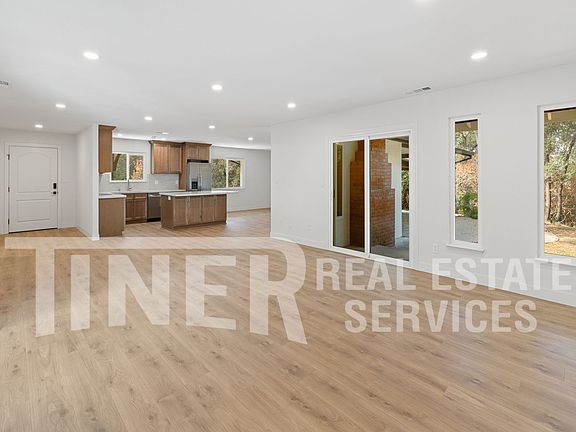 2nd image of 8683 King Rd
