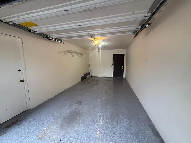 7118 Raymond Rd — Photo 17