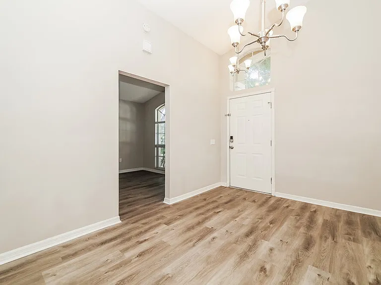 416 Sangria Dr — Photo 4