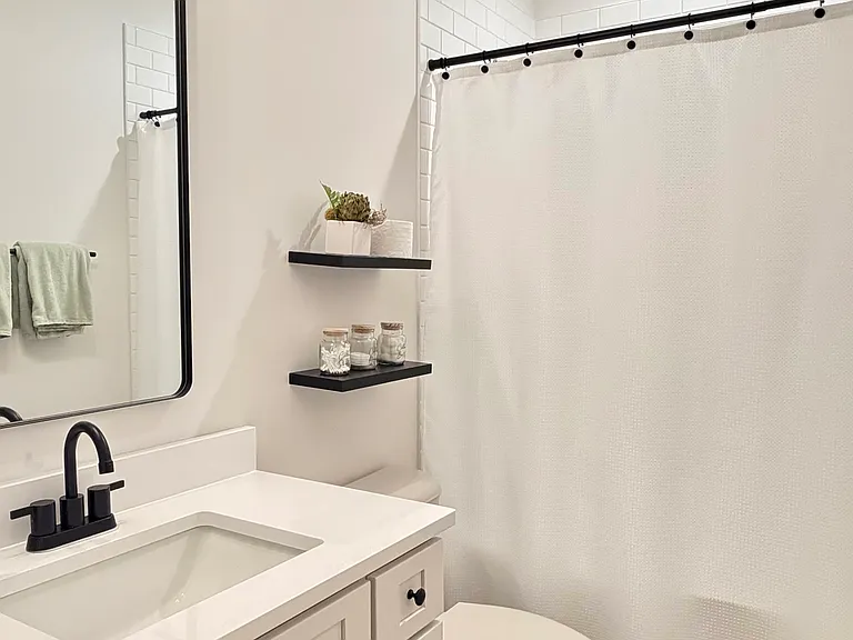 2212 Winthrop Way — Photo 14