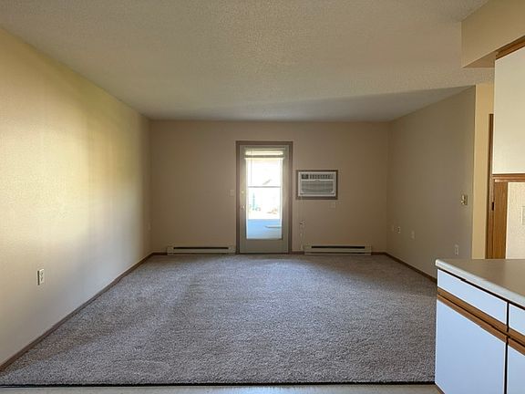 5th image of 1019 Frontage Rd #3