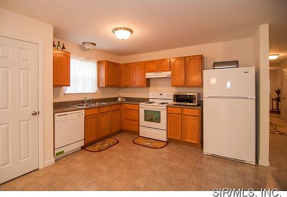 5th image of 2274 Haverford Ct