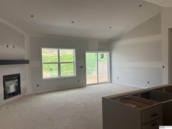 7903 N 116th Ave, Omaha, NE 68142