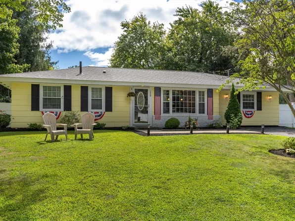 158 Caroline Dr, Bellingham, MA 02019