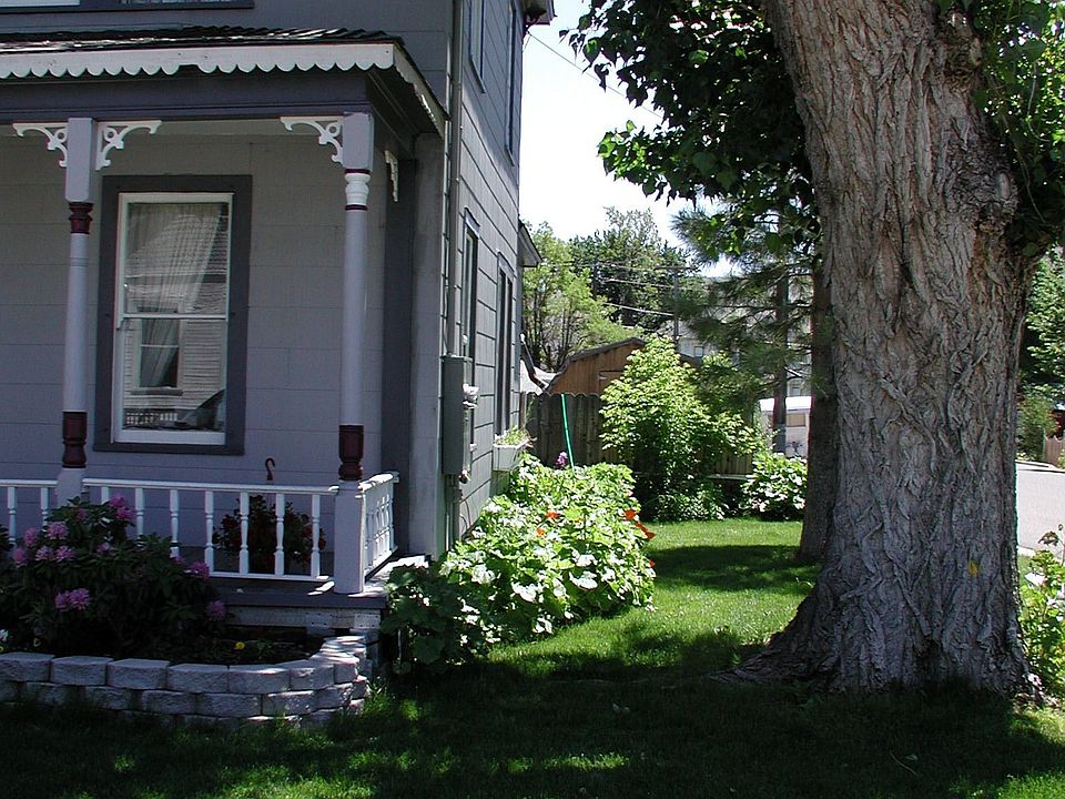 2nd image of 602 Lewis Ave