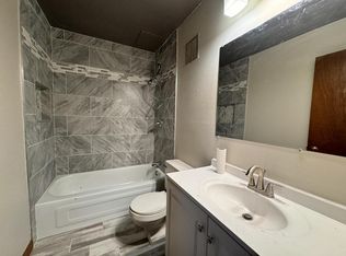 6010 W Calumet Rd APT 103, Milwaukee, WI 53223