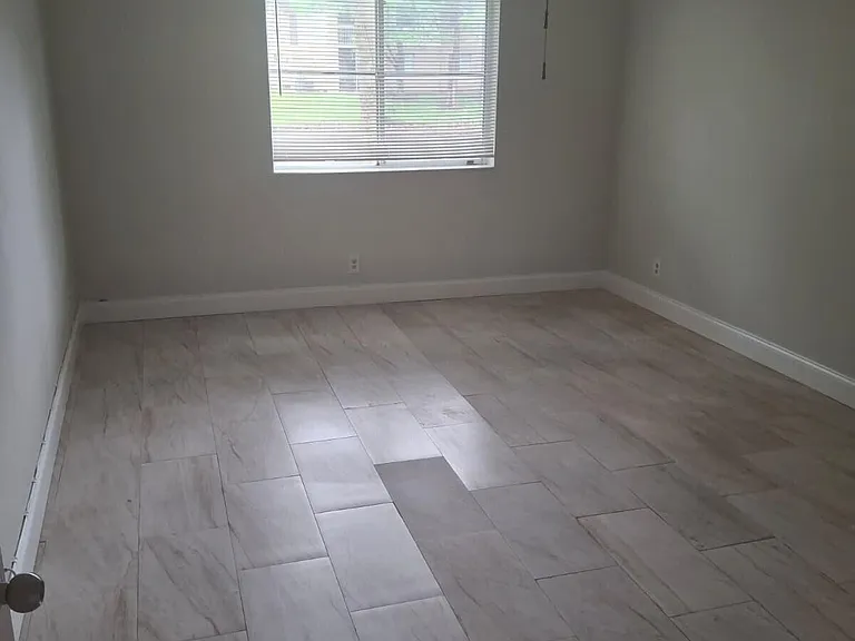 9833 Westview Dr #813 — Photo 17