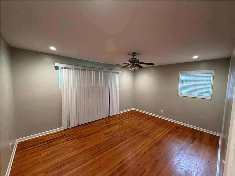 1847 Dorsey Ave — Photo 17