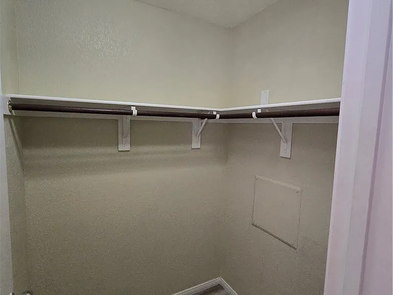 10815 Silver Lace Ln — Photo 17