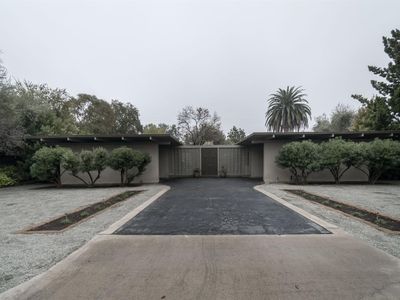 1511 W San Ramon Ave, Fresno, CA, 93711
