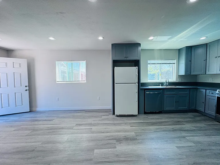 1160 Arturo St #1 — Photo 3