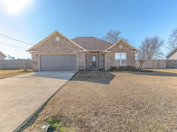 305 Amber Ln, Harrisburg, AR 72432