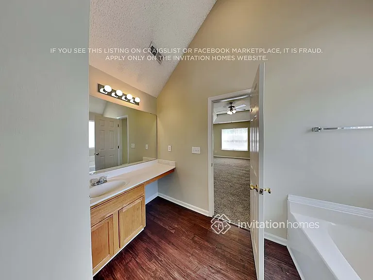 11124 Nolet Ct — Photo 18