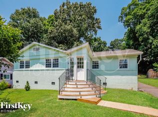 1617 Calumet Pl, Charlotte, NC 28210