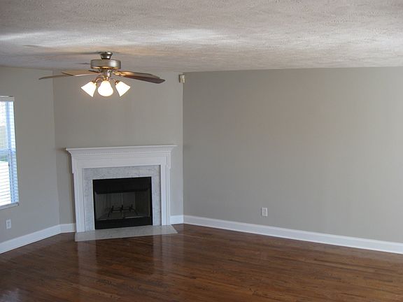 5th image of 2767 Sutherland Dr