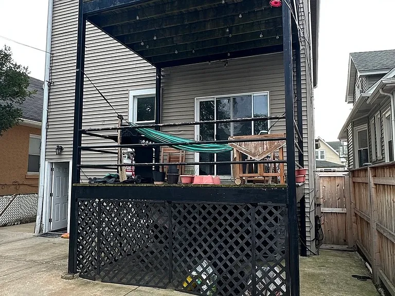 5110 W Byron St #1 — Photo 9